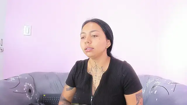 Snapshot of miss_soffi_ chatting on June 2026 12:13:02 PM miss soffi online show from June 2026 12:13:02 PM