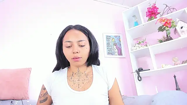 Snapshot of miss_soffi_ chatting on July 2026 12:20:01 PM miss soffi online show from July 2026 12:20:01 PM