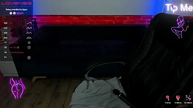 Kamilla Hot online show from March 2025 01:14:01 AM