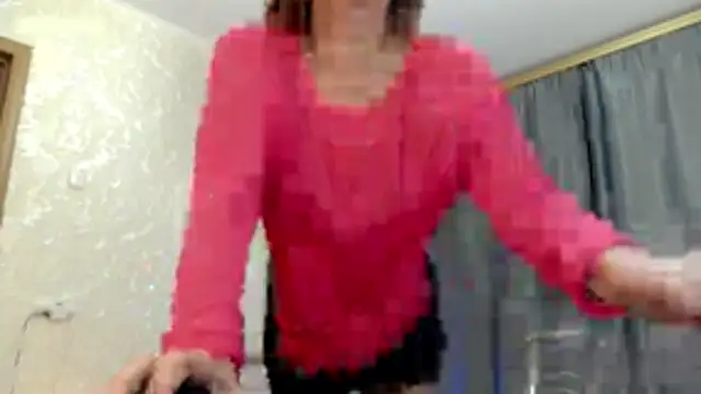 Snapshot of elenaza chatting on November 2025 06:53:01 PM elenaza online show from November 2025 06:53:01 PM