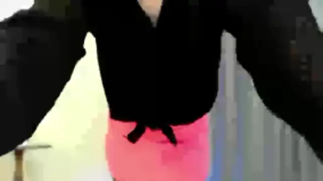 elenaza online show from April 2026 07:41:01 AM