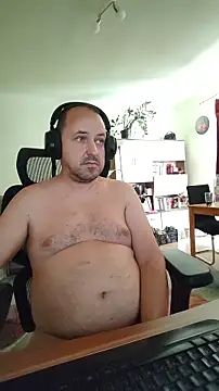Snapshot of Stevie_Little chatting on July 2026 10:31:01 AM Stevie Little online show from July 2026 10:31:01 AM