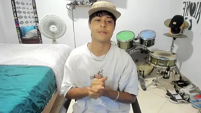 Zack falcon online show from February 2026 08:39:01 PM