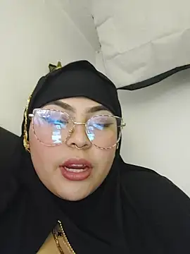 Hana    online show from March 2026 11:10:02 PM