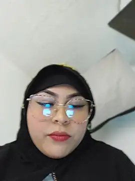 Hana    online show from April 2026 10:36:01 PM