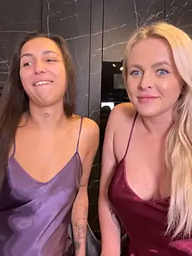 Snapshot of Keep_us_wild chatting on December 2024 07:58:02 AM Keep us wild online show from December 2024 07:58:02 AM