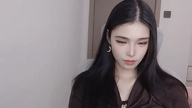 Tibbie-66 online show from April 2026 10:39:02 AM