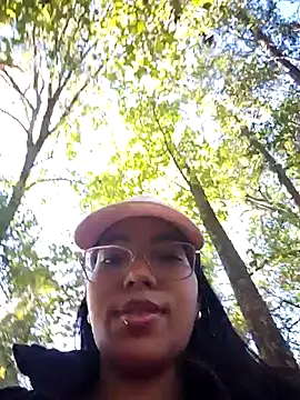 Snapshot of SheenaBrooke chatting on October 2025 07:36:02 PM SheenaBrooke online show from October 2025 07:36:02 PM