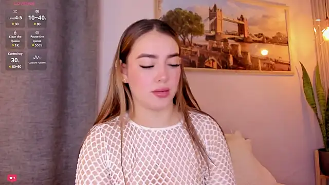 Assh lee  online show from February 2025 12:39:01 PM