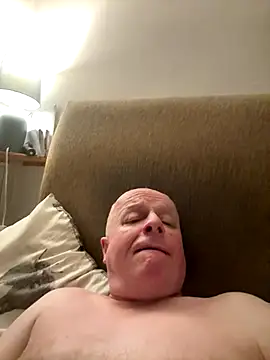 Snapshot of locallad88 chatting on November 2025 10:37:01 PM locallad88 online show from November 2025 10:37:01 PM