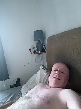 Snapshot of locallad88 chatting on November 2025 08:46:02 AM locallad88 online show from November 2025 08:46:02 AM