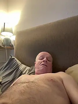 locallad88 online show from February 2026 09:44:02 PM