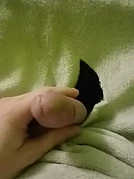 Koudy1 online show from January 2025 04:32:02 PM