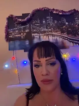 Snapshot of Lolaley2 chatting on January 2025 04:11:02 PM Lolaley2 online show from January 2025 04:11:02 PM