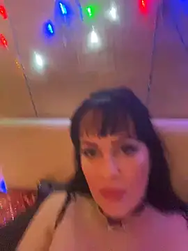 Snapshot of Lolaley2 chatting on January 2025 09:13:01 PM Lolaley2 online show from January 2025 09:13:01 PM