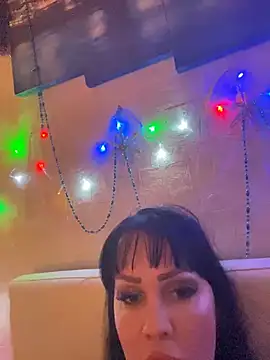 Snapshot of Lolaley2 chatting on January 2025 07:52:01 PM Lolaley2 online show from January 2025 07:52:01 PM