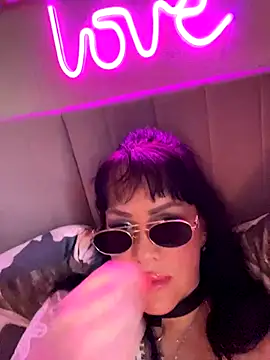 Snapshot of Lolaley2 chatting on October 2025 06:08:01 AM Lolaley2 online show from October 2025 06:08:01 AM