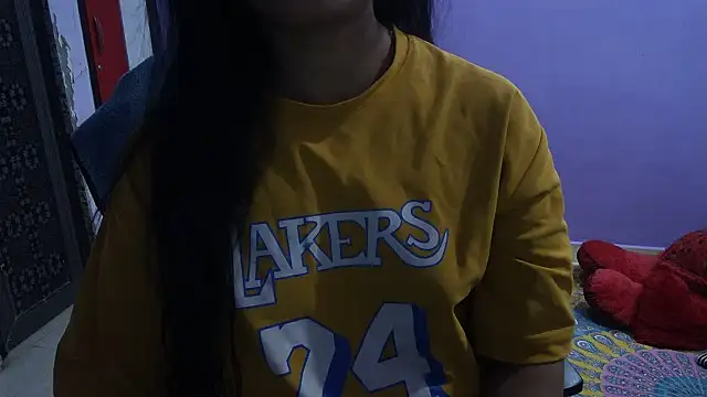 Snapshot of BabyNaina chatting on December 2025 06:48:01 PM BabyNaina online show from December 2025 06:48:01 PM