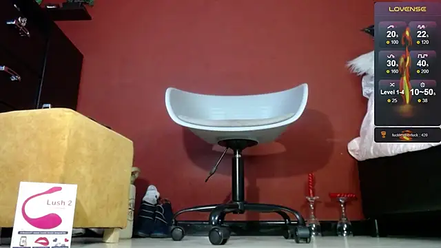 Snapshot of TomLover_12 chatting on February 2025 09:48:01 PM TomLover 12 online show from February 2025 09:48:01 PM