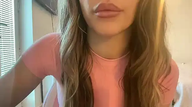 Snapshot of Lillymariee chatting on January 2025 02:24:02 PM Lillymariee online show from January 2025 02:24:02 PM