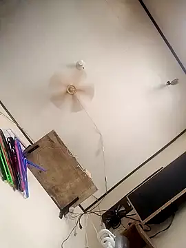 Snapshot of Sofiafuckbabes chatting on February 2025 06:21:02 AM Sofiafuckbabes online show from February 2025 06:21:02 AM