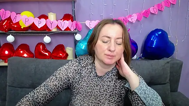 Abby Taylorr online show from February 2025 01:41:02 PM