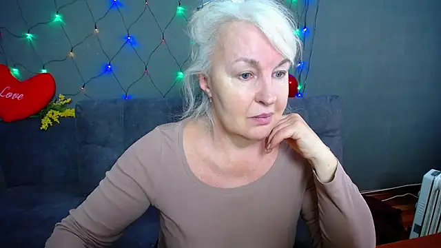 BlondyLeeBest online show from February 2026 12:54:01 PM