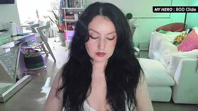 Vesaaa online show from October 2025 04:08:02 AM