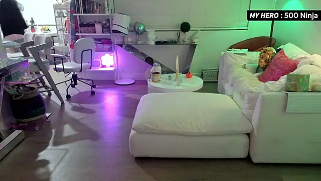 Vesaaa online show from October 2025 02:21:01 AM