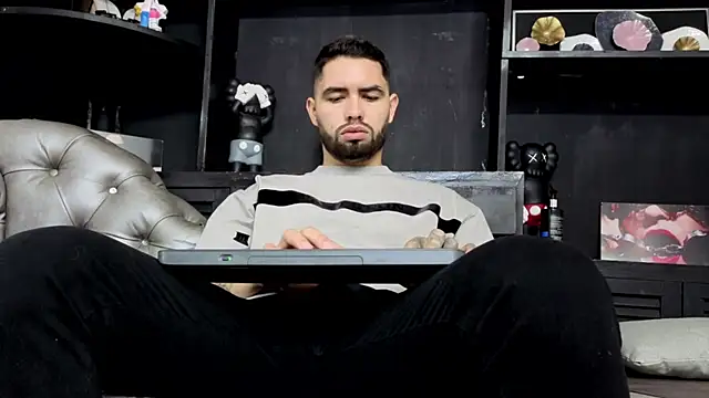 matteosantos online show from February 2026 12:05:02 PM