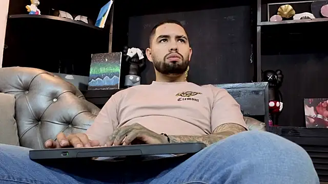 matteosantos online show from April 2026 11:32:01 AM