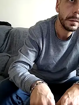 LoGaNfree88 online show from February 2025 10:05:01 AM