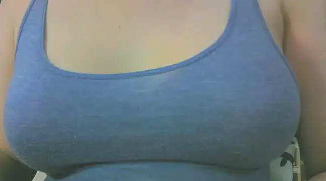 Snapshot of keepmepregnantT chatting on January 2025 12:26:01 PM keepmepregnantT online show from January 2025 12:26:01 PM