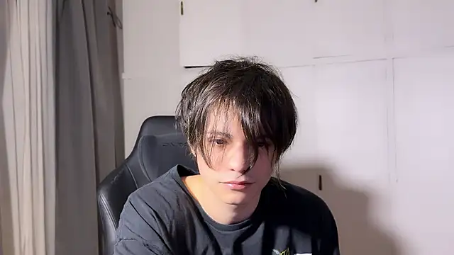 SasukeUhchiaa online show from February 2026 02:17:02 AM