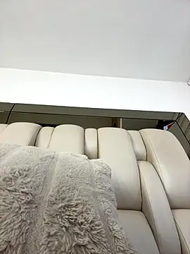 ALISSON FOXXX1 online show from November 2025 04:51:01 PM