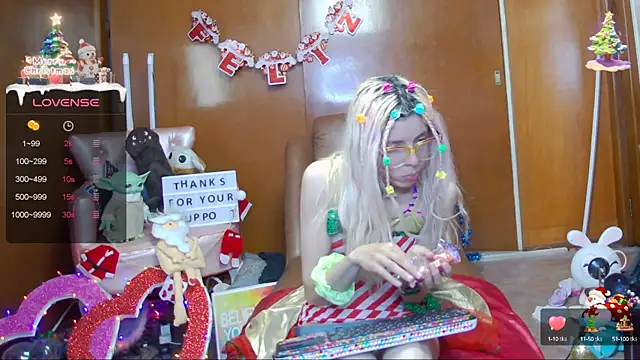 Skinygirl online show from December 2024 11:03:02 PM