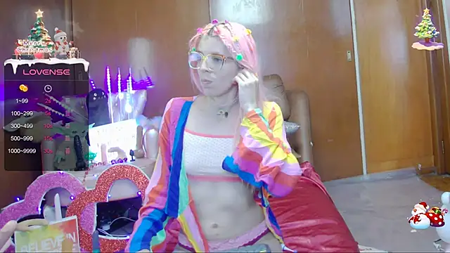 Skinygirl online show from January 2025 04:20:01 AM