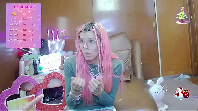 Skinygirl online show from September 2025 01:42:01 AM