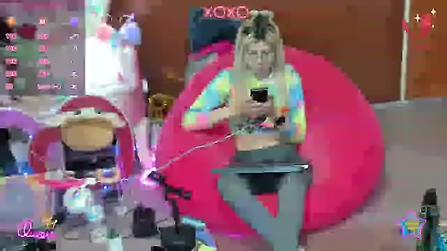 Skinygirl online show from July 2026 01:15:02 AM