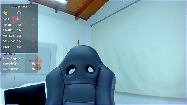 Snapshot of AlessiaMarcu- chatting on February 2025 07:56:02 AM AlessiaMarcu- online show from February 2025 07:56:02 AM