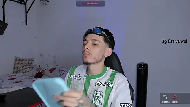 steve latin online show from October 2025 02:54:01 PM