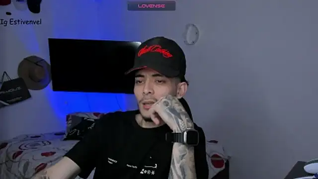 steve latin online show from November 2025 05:03:02 PM