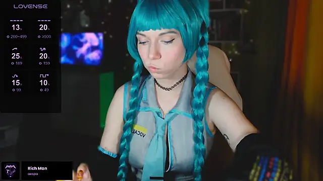 freya sunny online show from September 2025 10:15:01 AM