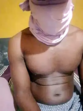 Snapshot of LULE37587001 chatting on November 2025 08:08:02 PM LULE37587001 online show from November 2025 08:08:02 PM