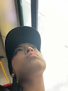 vaness weet online show from January 2026 08:32:01 PM