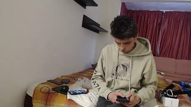 OnlySolovicio online show from March 2026 08:30:01 PM