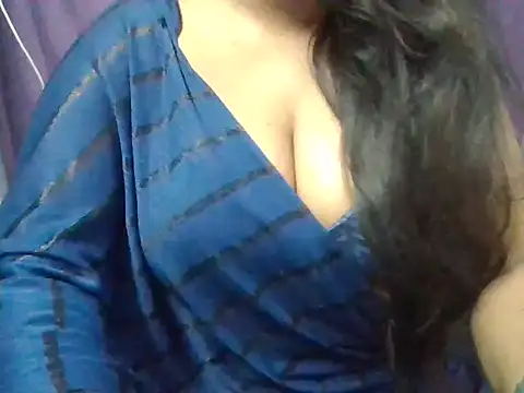 Snapshot of Roopshikha39 chatting on March 2025 10:39:02 PM Roopshikha39 online show from March 2025 10:39:02 PM