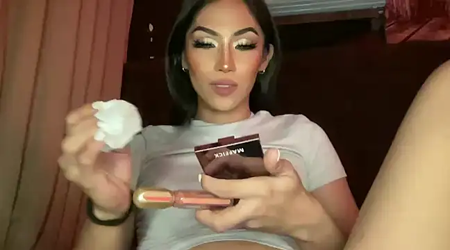 Snapshot of Bella_Gordon chatting on January 2025 01:41:02 PM Bella Gordon online show from January 2025 01:41:02 PM