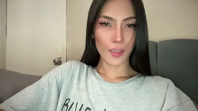 Snapshot of Bella_Gordon chatting on September 2025 06:15:01 AM Bella Gordon online show from September 2025 06:15:01 AM