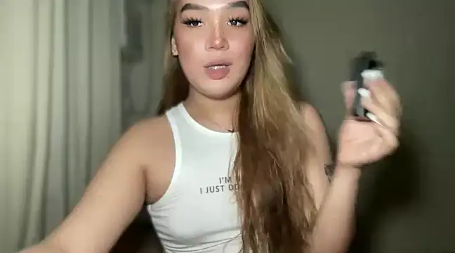 Snapshot of MissCataleyaxxx chatting on December 2024 02:30:02 AM MissCataleyaxxx online show from December 2024 02:30:02 AM